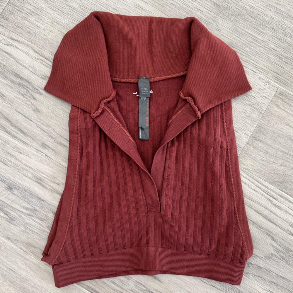 Urban Outfitters Cropped Tank Top - Picture 1 of 4